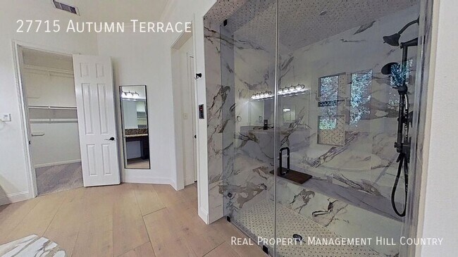 Building Photo - 27715 Autumn Terrace