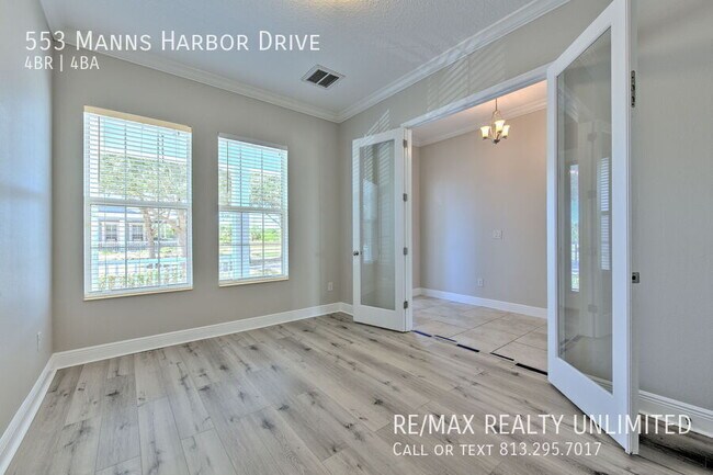Building Photo - 553 Manns Harbor Dr