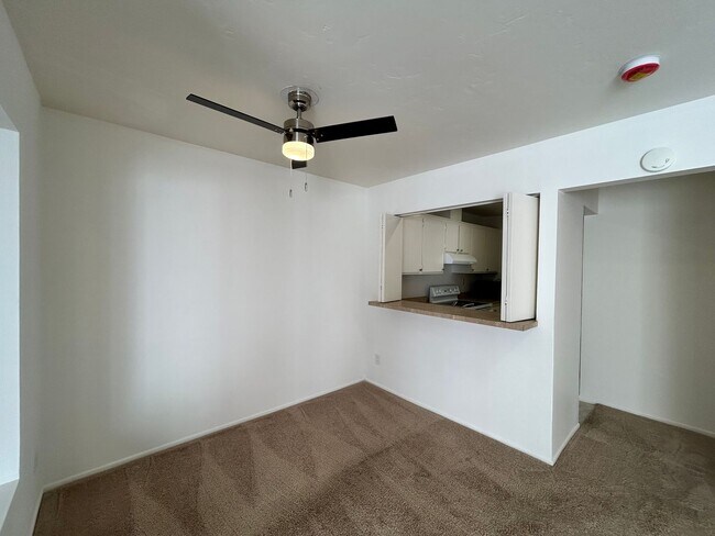 Building Photo - Charming 1BD/1BA W/ Reserved Parking and Community Laundry in Linda Vista!