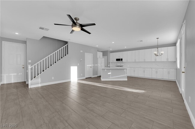 Building Photo - 67 Dogwood Hills St
