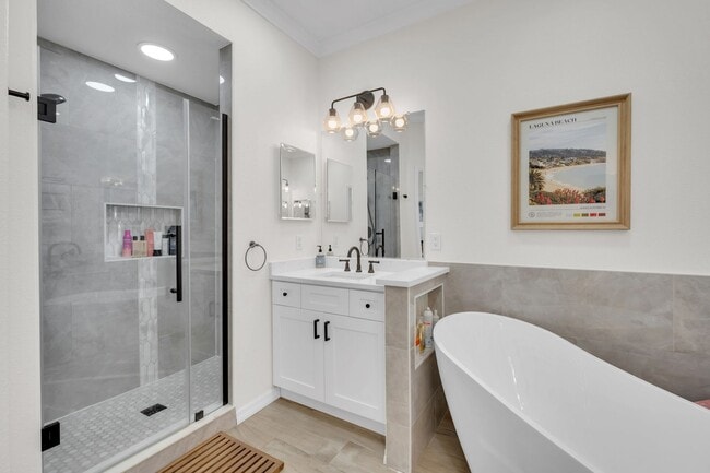 Building Photo - Venetian Harbor 3 bed 2.5 bath + Office/Den & 2 car tandem oversized garage!