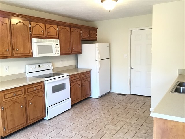 Building Photo - 3697 S Naples Ct