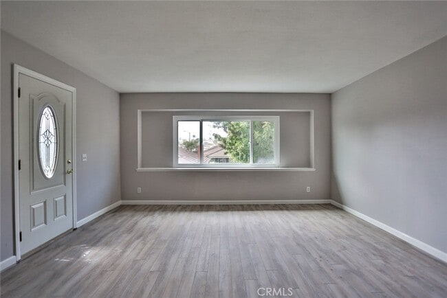 Building Photo - 16862 Coach Ln