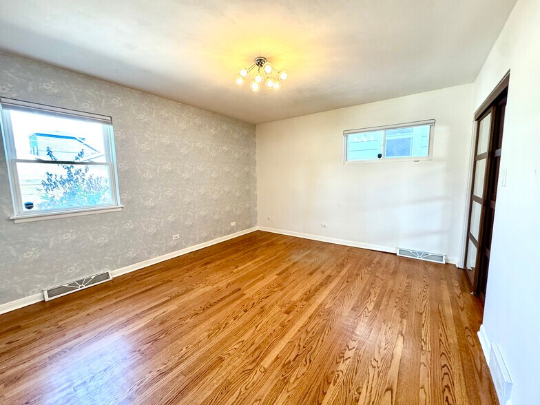 Building Photo - 1026 Ferdinand Ave