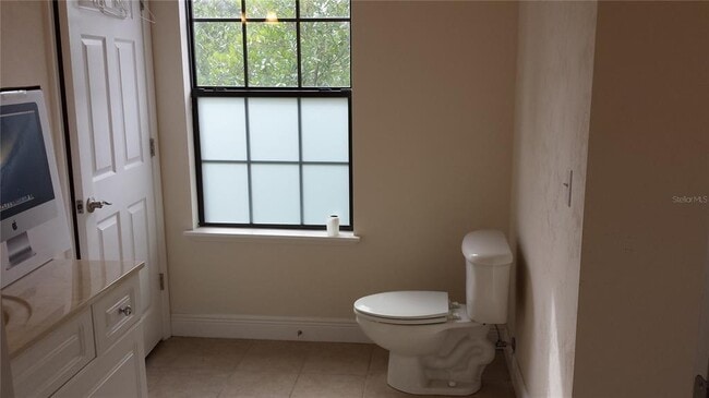 Building Photo - 2602 SW 87th Dr