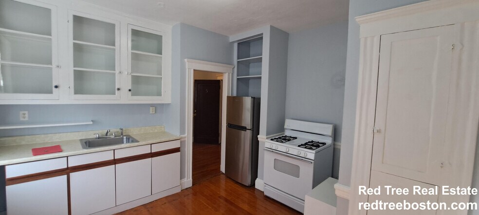 Building Photo - 4 Hancock St