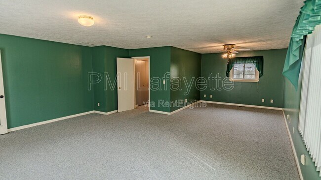 Building Photo - 2513 Oswego Ln