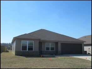 Building Photo - 124 Im Dr