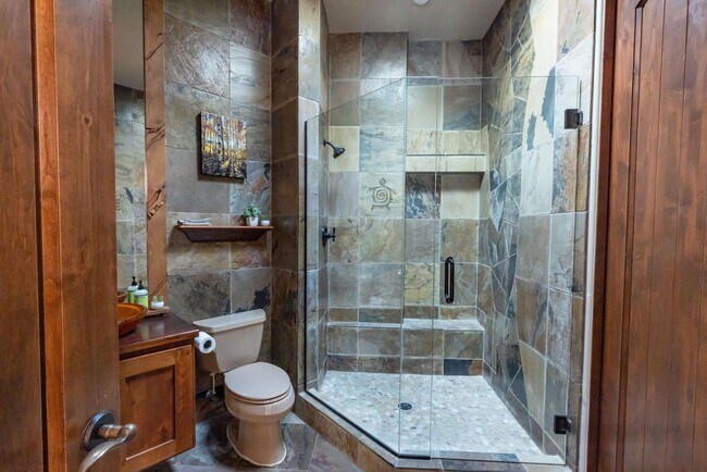 Building Photo - Furnished 3 Bedroom Entrada Home!!