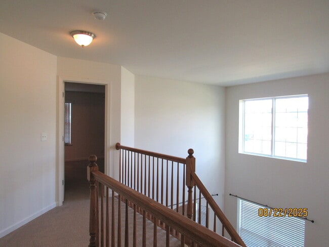 Building Photo - 410 S Jade Ln