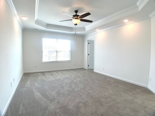 Building Photo - 987 E Creek Coyote Trl