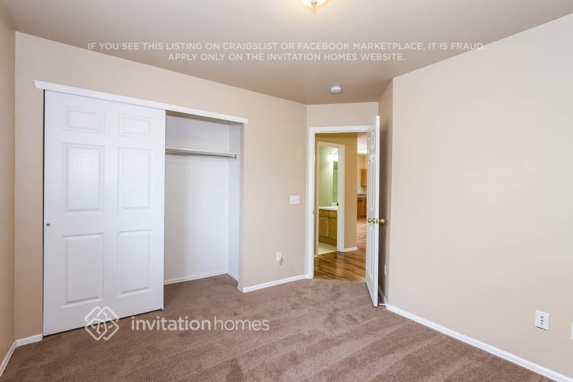 Building Photo - 392 Balsa Dr