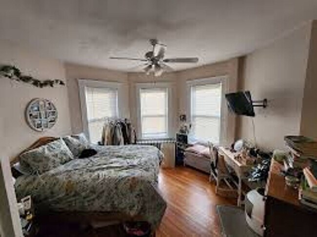 Building Photo - No Brokers Fee. Oak Sq. Area of Brighton. Eat-in Kitchen, Parch, Laundry on a Site