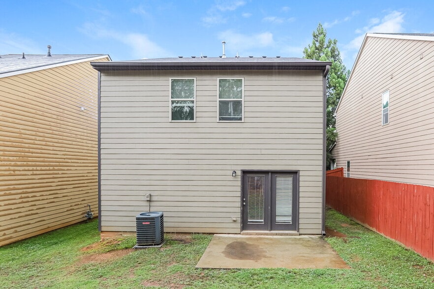 Building Photo - 5163 Rapahoe Trail