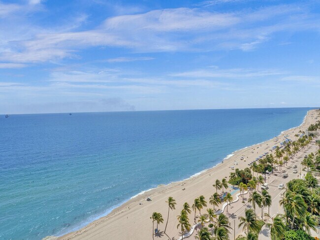 Building Photo - 209 N Fort Lauderdale Beach Blvd