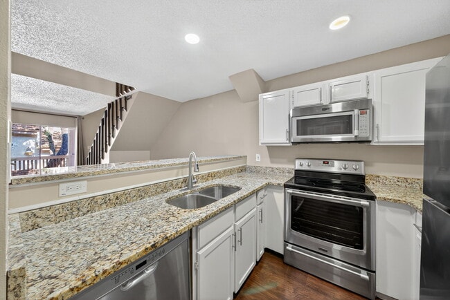 Building Photo - 4107 Medical Dr