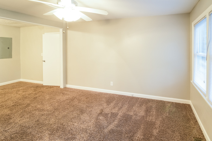 Building Photo - 532 Amy Dr