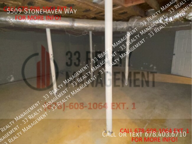 Building Photo - 5509 Stonehaven Way