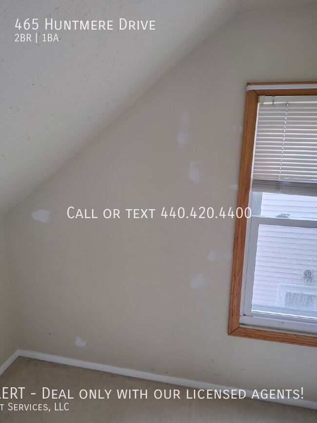 Building Photo - 465 Huntmere Dr