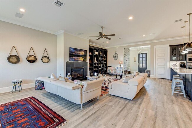 Building Photo - 2339 Pale Star Dr