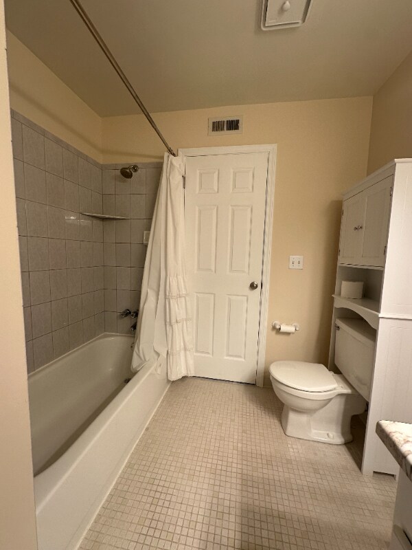 Building Photo - 602 Sunset Ln