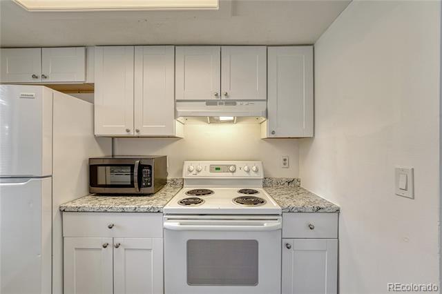 Building Photo - 491 S Kalispell Way