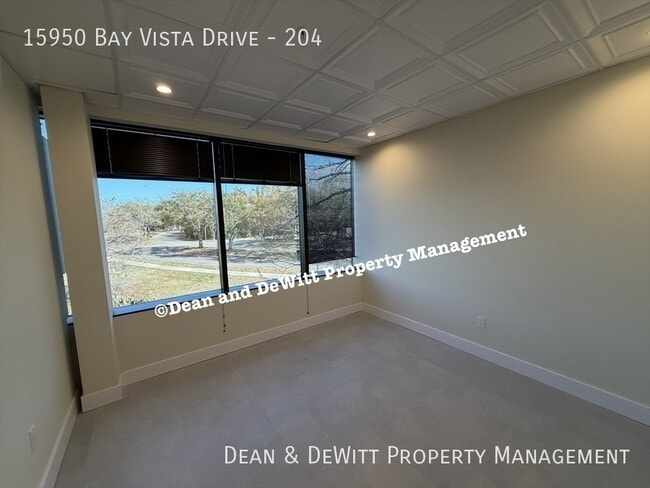 Building Photo - 15950 Bay Vista Dr