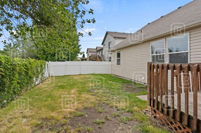 Building Photo - 17509 E Nora Ln