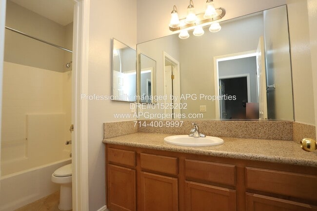 Building Photo - 1126 N Euclid St