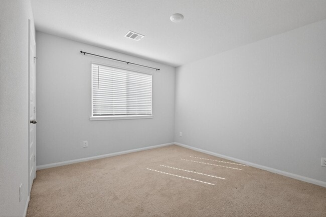 Building Photo - 1409 Mount Bassie Trl