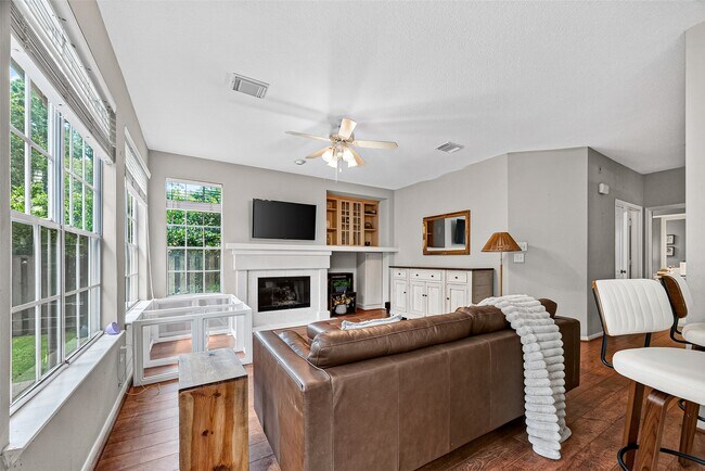 Building Photo - 150 Wisteria Walk Cir