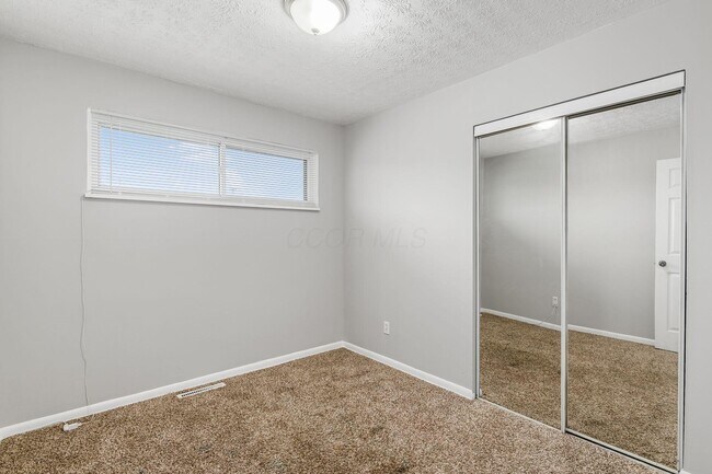 Building Photo - 4155 Dixie Ct