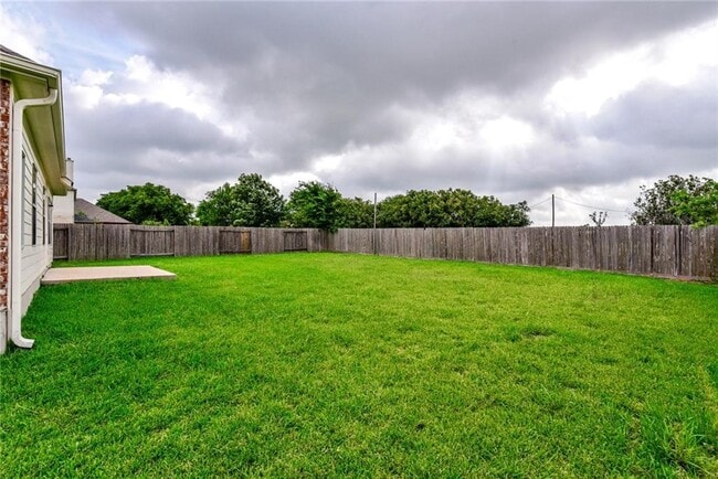 Building Photo - 20817 Silverbell Ln