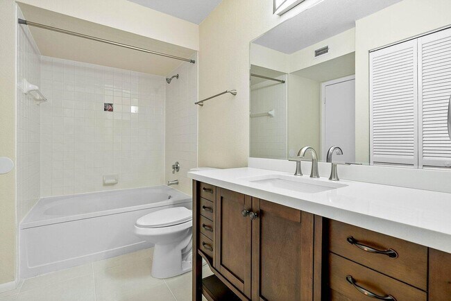 Building Photo - 1885 Palm Cove Blvd