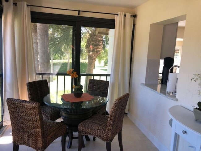 Building Photo - 16600 Traders Crossing S