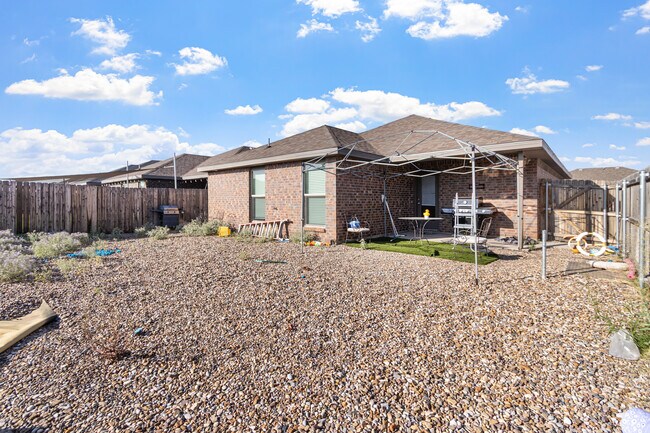 Building Photo - 9407 Ratliff Rdg