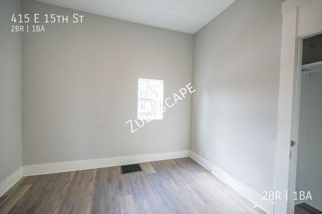 Building Photo - 415 E 15th St