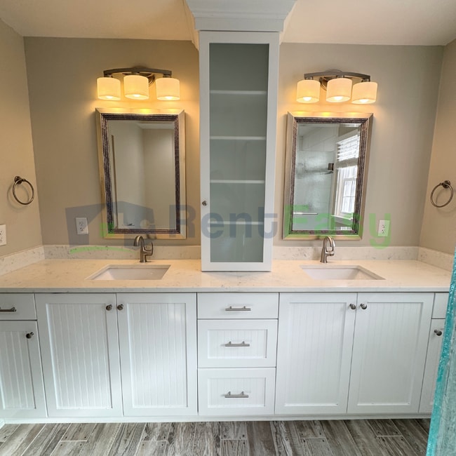 Building Photo - 1001 Fox Rdg Ct