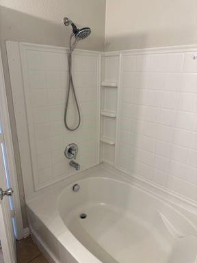 Building Photo - 1117 Acacia Dr