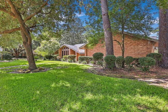 Building Photo - 7703 Pine Cup Dr