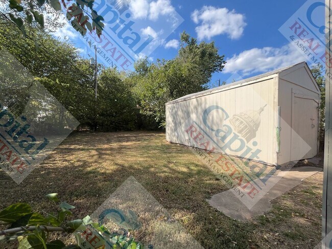 Building Photo - Welcome Home!!