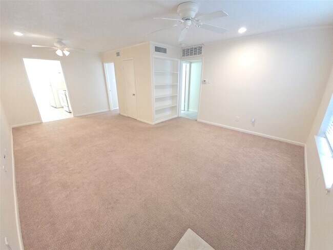 Building Photo - 2350 Bering Dr
