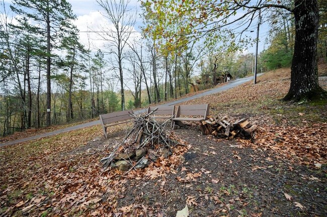 Building Photo - 1274 Foxhound Trail NE