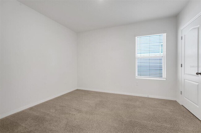 Building Photo - 3881 Brant Pl