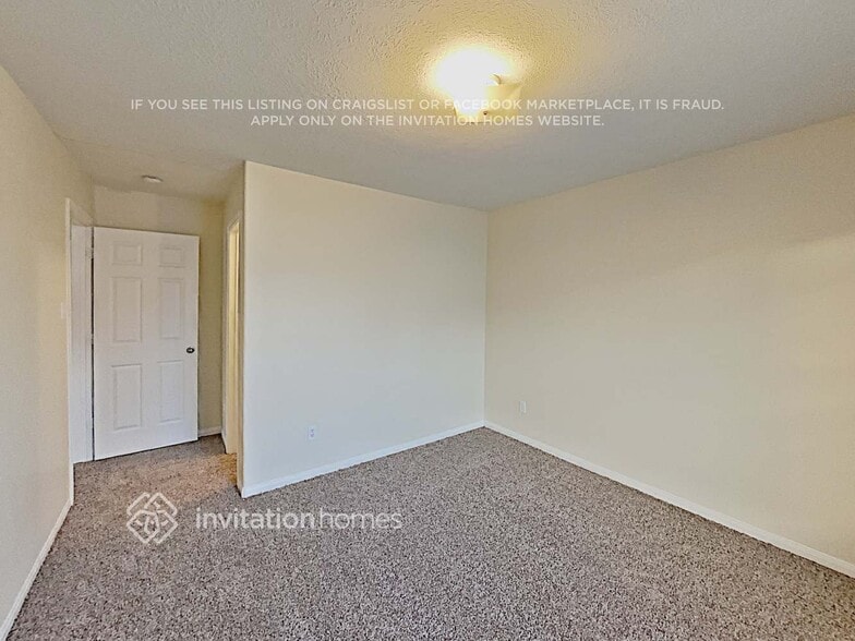 Building Photo - 15802 Parmley Creek Ct