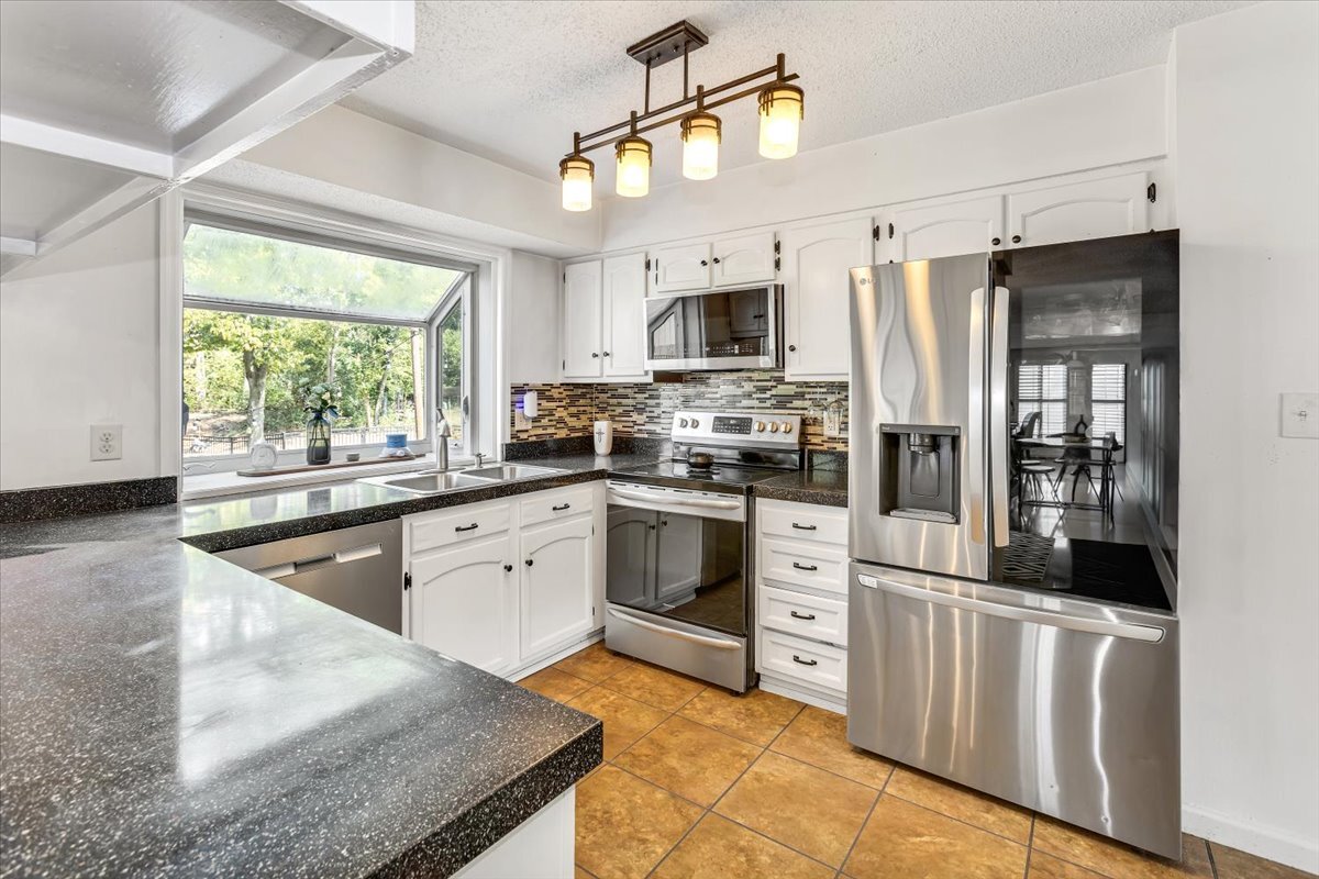 Building Photo - 1428 Hudson Lndg