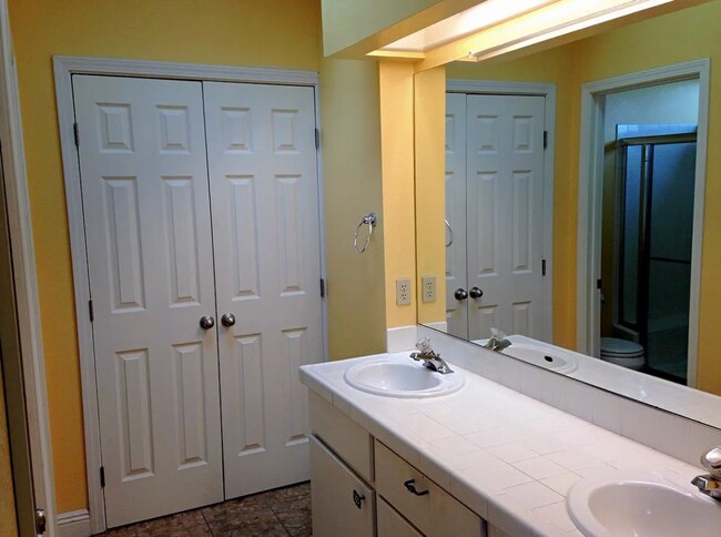 Building Photo - Unlock Your Next Adventure! Gorgeous 3-bd/2.5-ba  Available NOW in SW Reno!