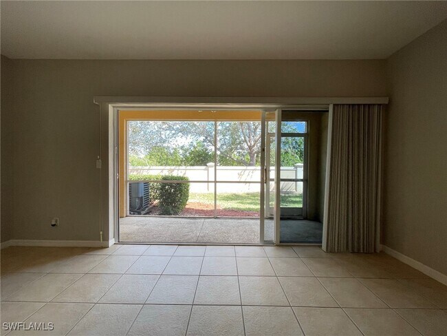Building Photo - 8711 Athena Ct