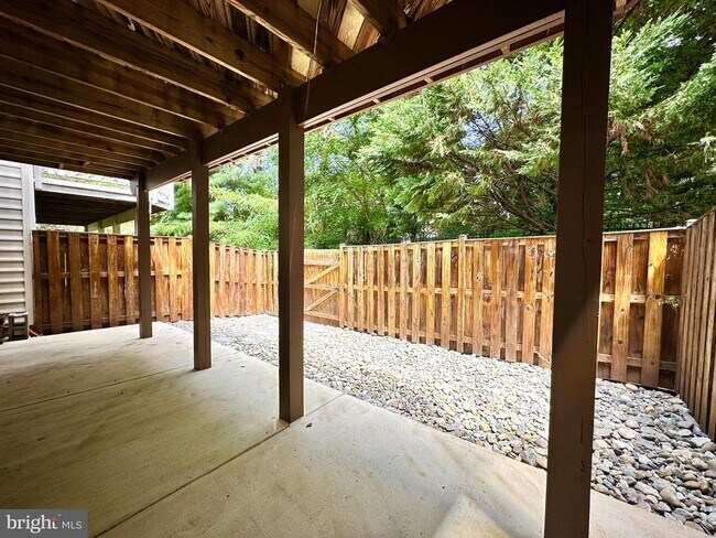 Building Photo - 13052 Greg Roy Ln