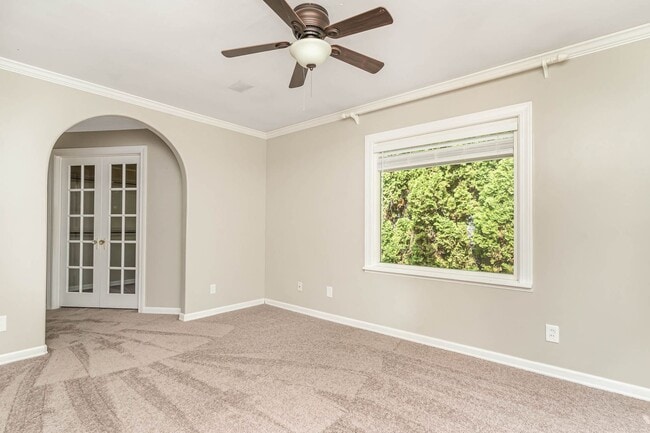 Building Photo - 3Bd/1.75Ba Kirkland Home